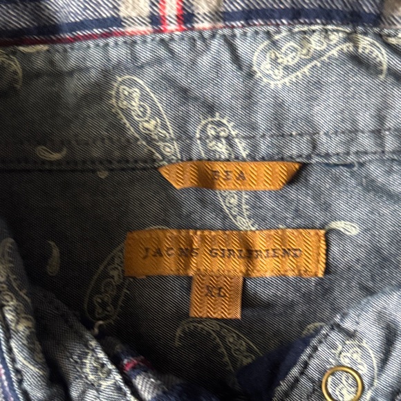 JACHS Girlfriend Navy and Red Plaid Button Down Shirt - Picture 2 of 4